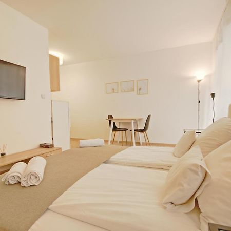 Apartament Rocha Rzeszow Ngoại thất bức ảnh