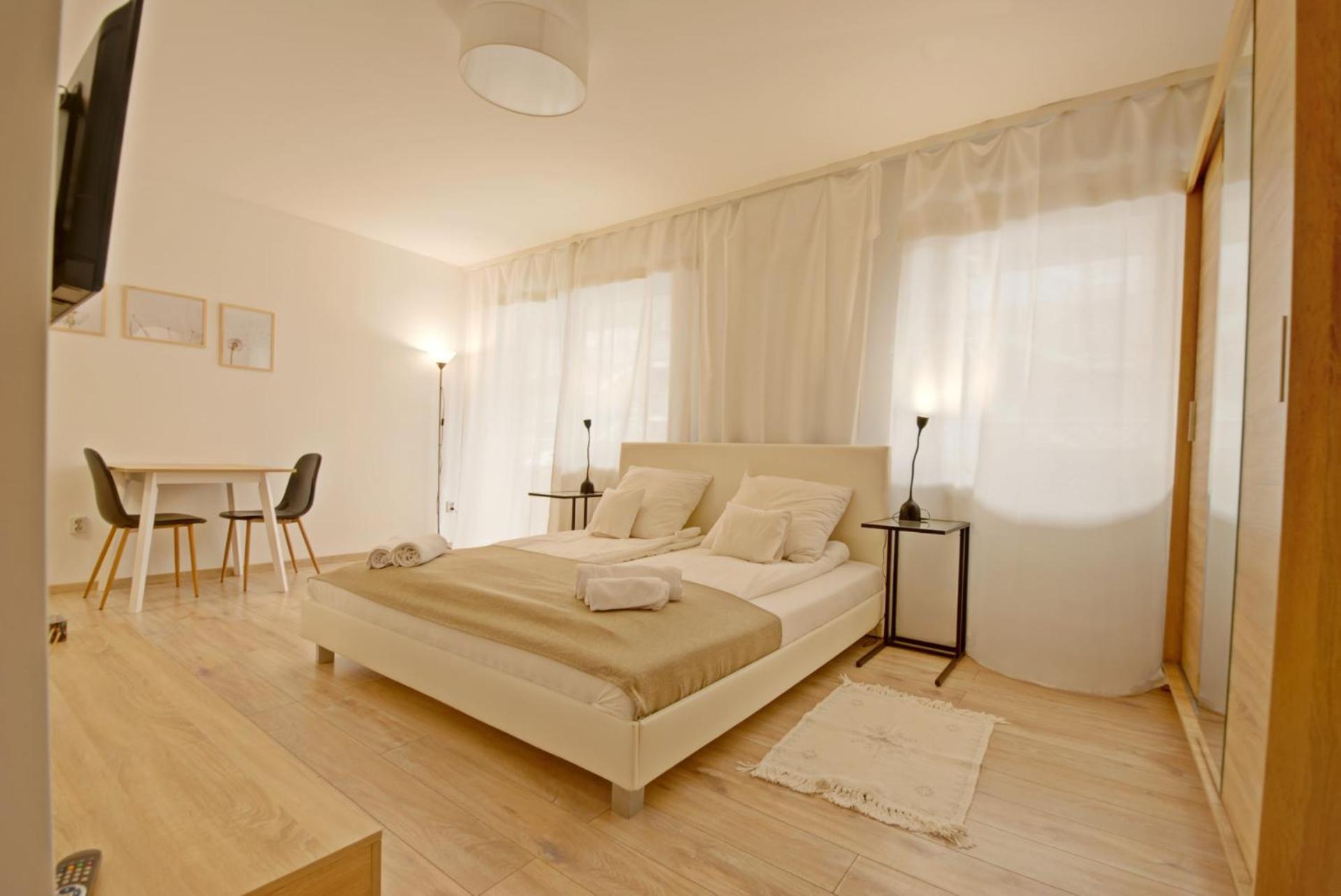 Apartament Rocha Rzeszow Ngoại thất bức ảnh